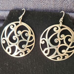 Silpada Silver Swirl Earrings